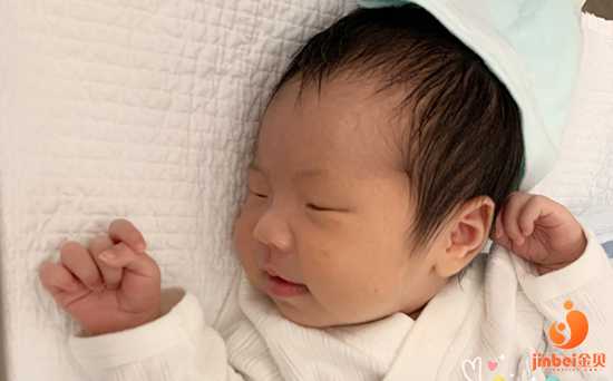 长春51岁借卵子生子成功率有多高_湖南夫妇7.6万做试管婴儿，生下唐氏女宝宝，